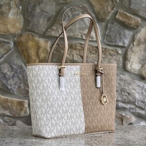 Michael Kors Jet Set Logo Color-Block Medium Carryall Tote